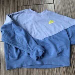 Nike crop top hoodie